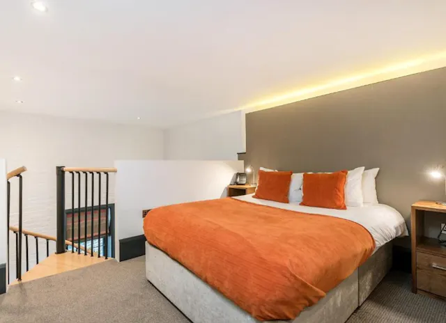Mezzanine Double Apartment room image 1