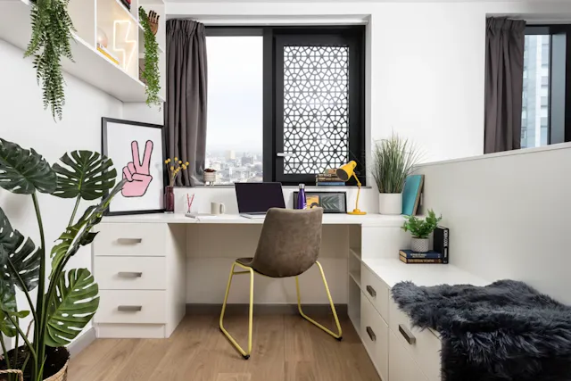 Studio Large Highest Double room image 1