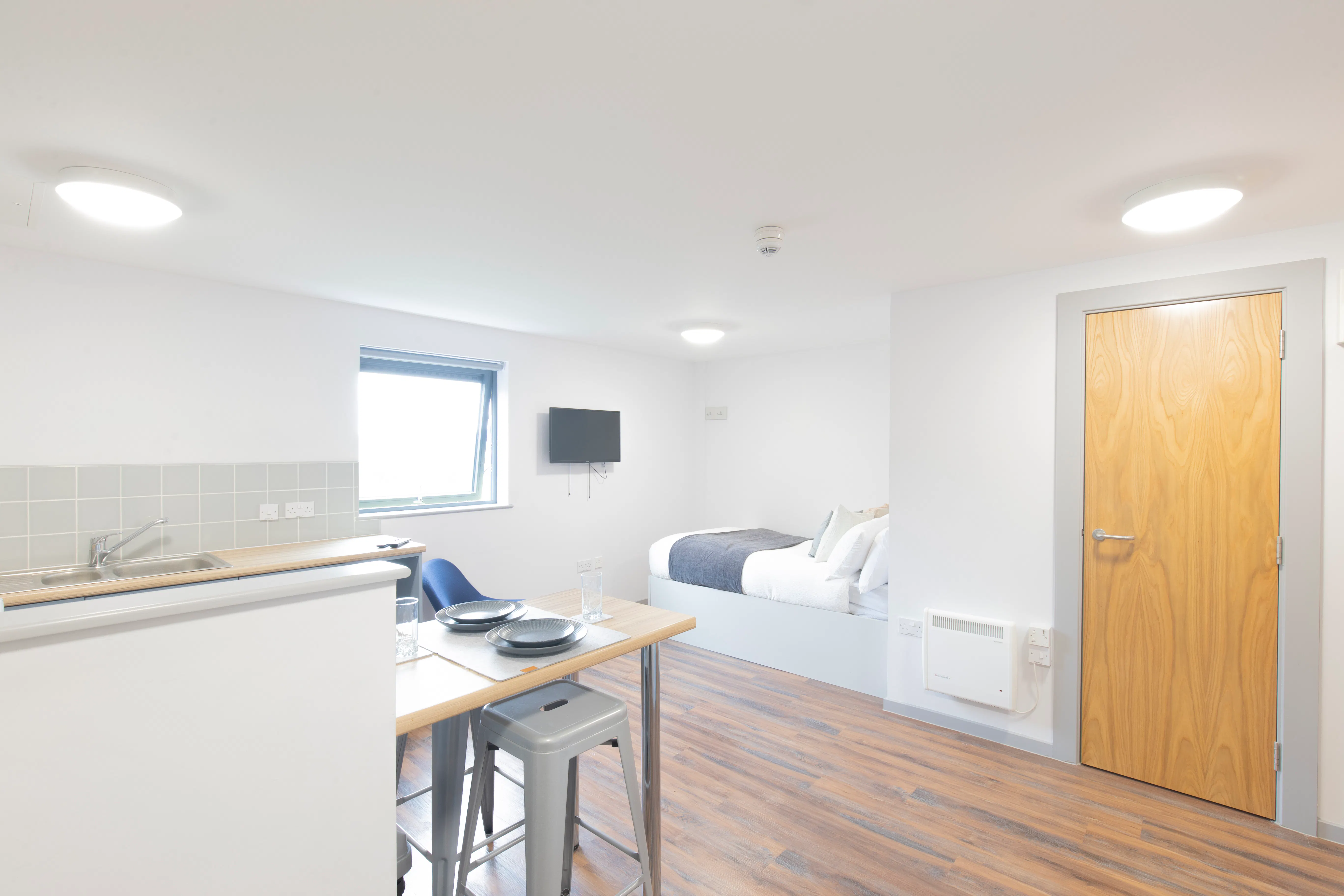 Premium Studio Marshall Court