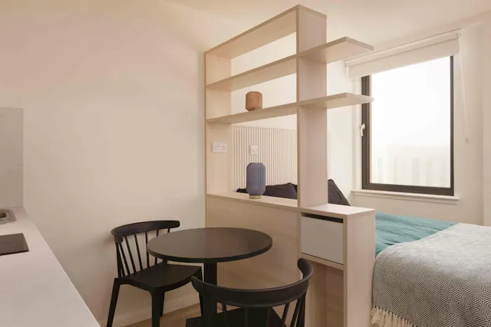 Studio Silver - Top Floor (New Style)