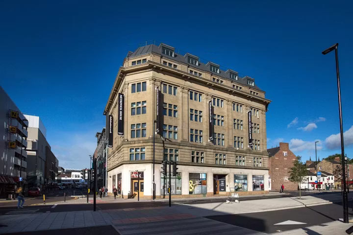 metrovick-house-newcastle-BUILDING-1