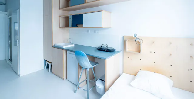 Studio Apartment Mini room image 1