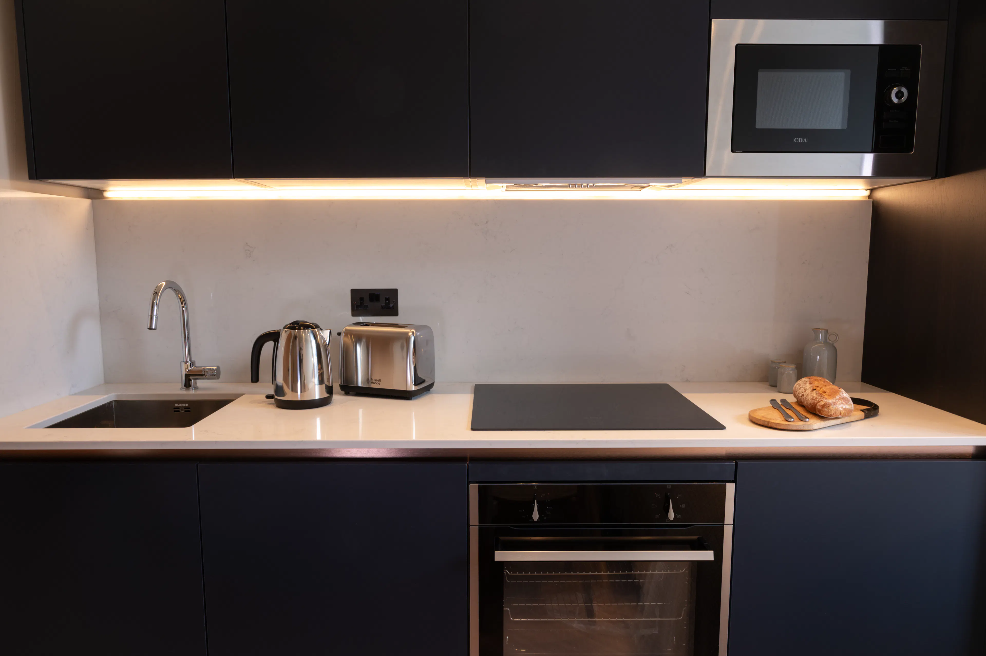 Standard Studio KITCHEN 1