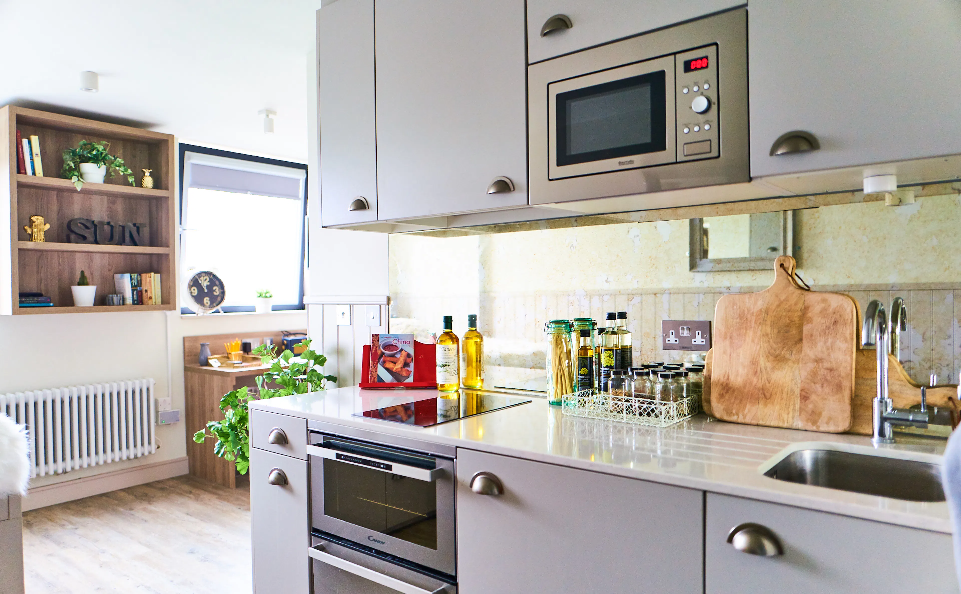 Platinum Studio  KITCHEN 1