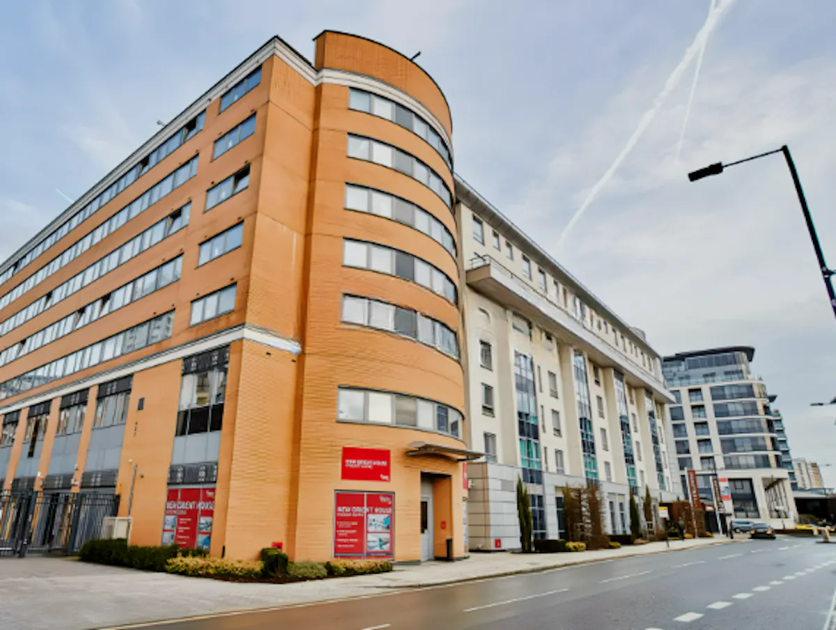 BUILDING BUILDING