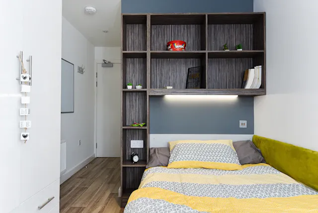 Ensuite room image 4