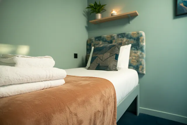Nomad room image 2