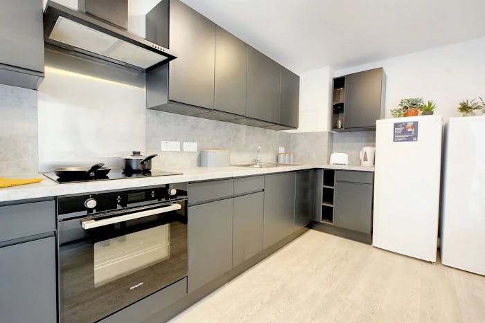 Standard Ensuite 
