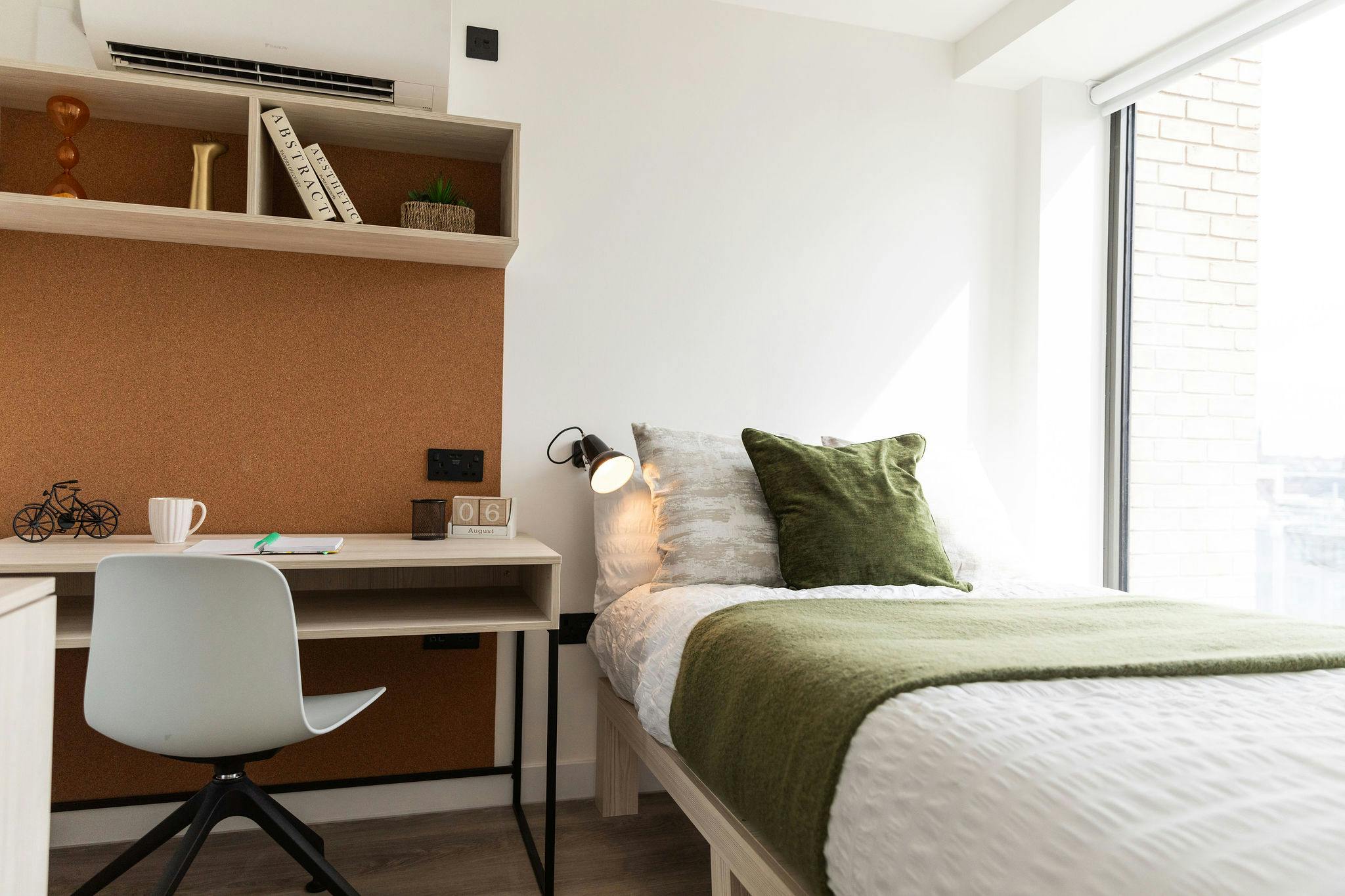 One Bed Apartment, Floors 2-10