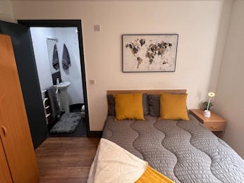 Albion Court - One-Bed Apartment
