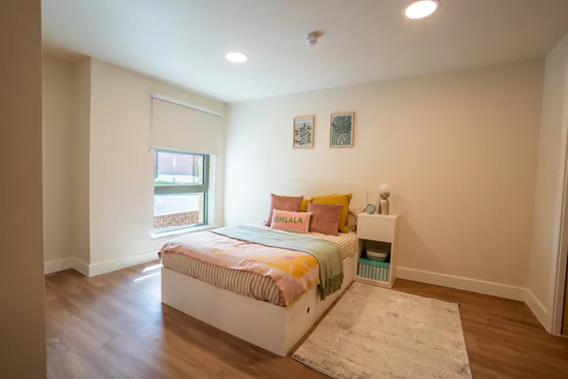 Grande 1 Bed Apartment – Dual Occupancy room image 2