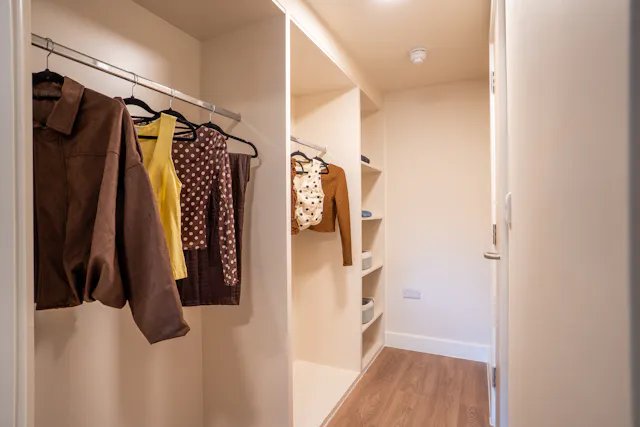 Grande 1 Bed Apartment – Dual Occupancy room image 4