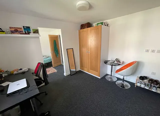 One Bedroom Flat room image 1