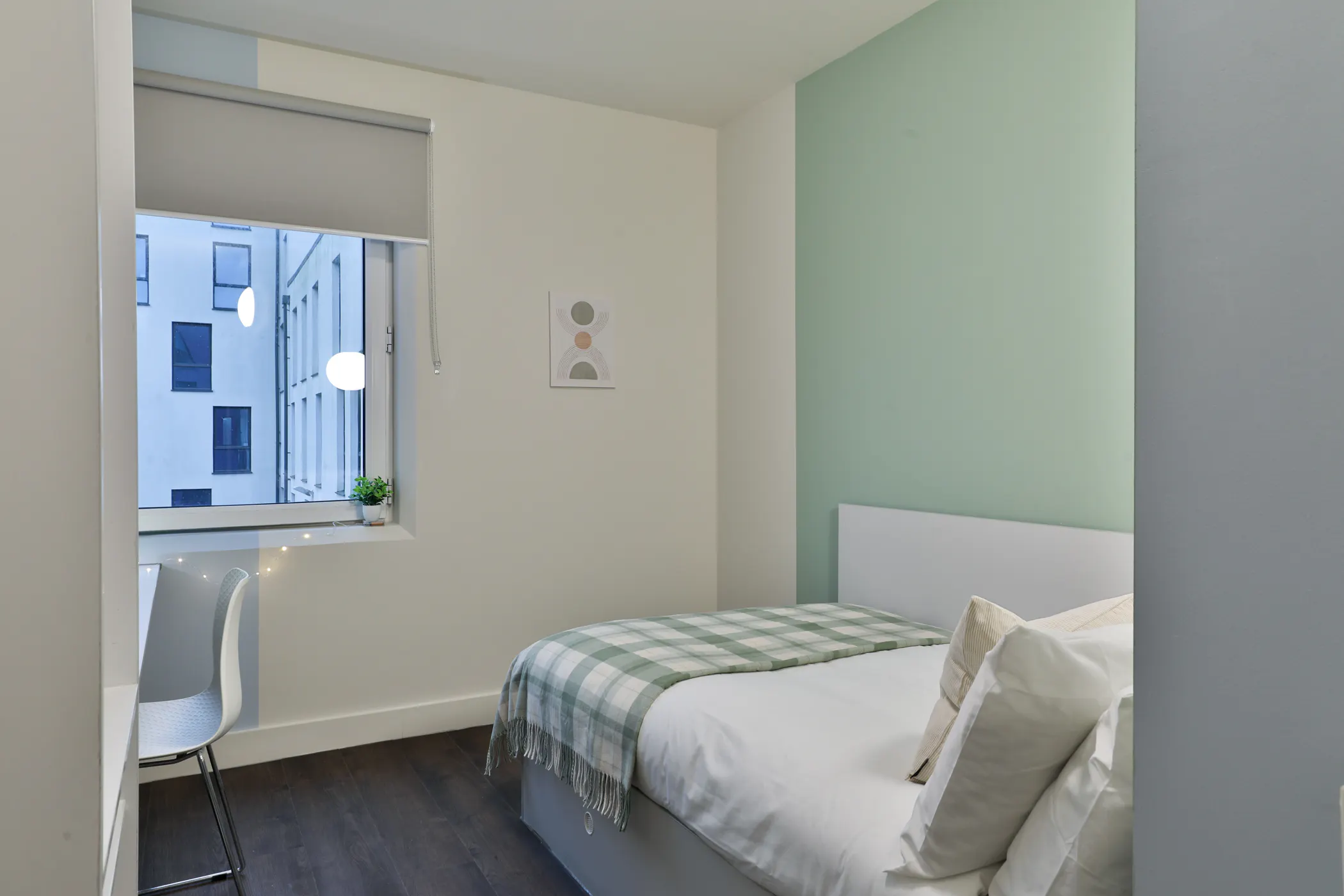 Bronze En-Suite