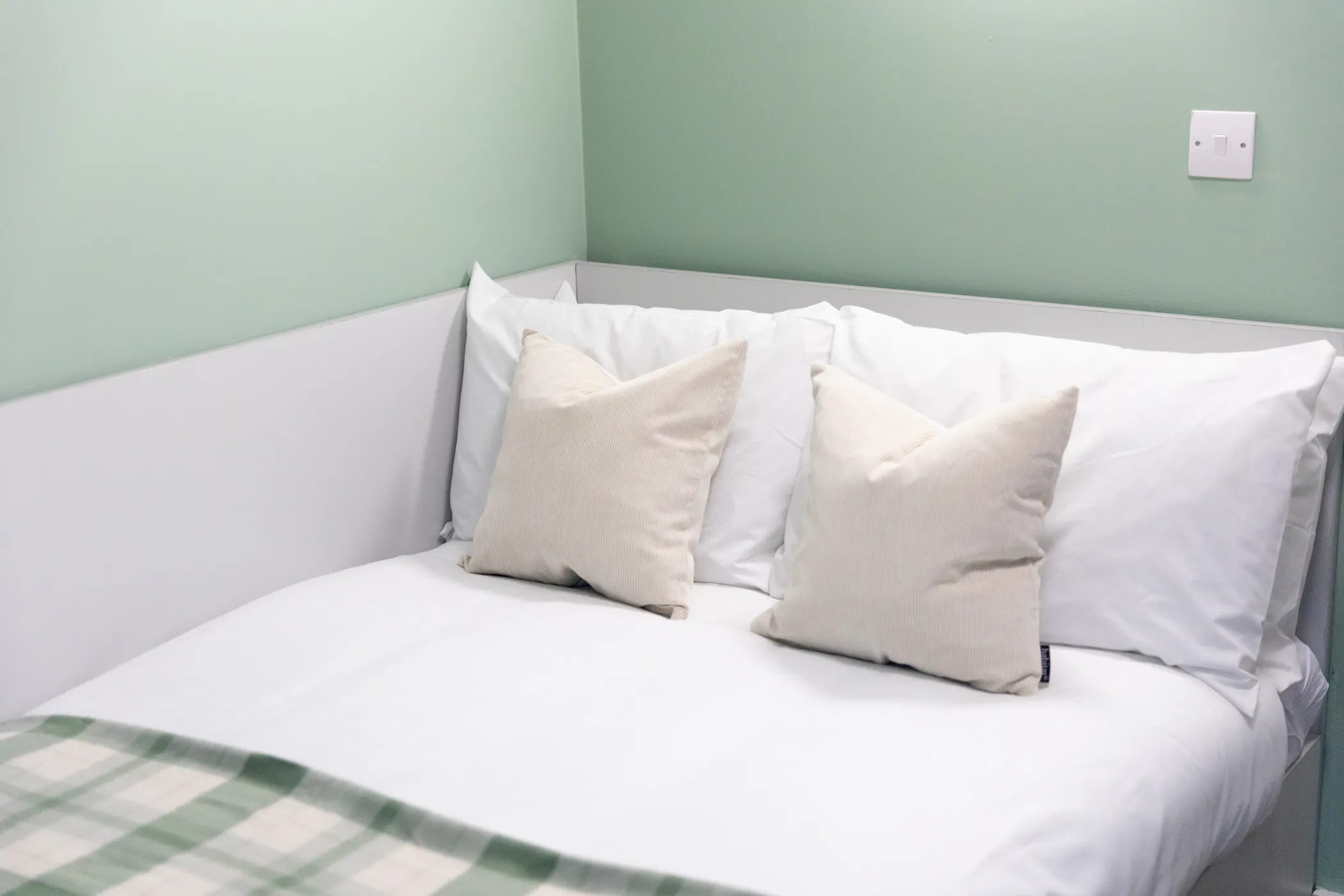 Bronze En-Suite