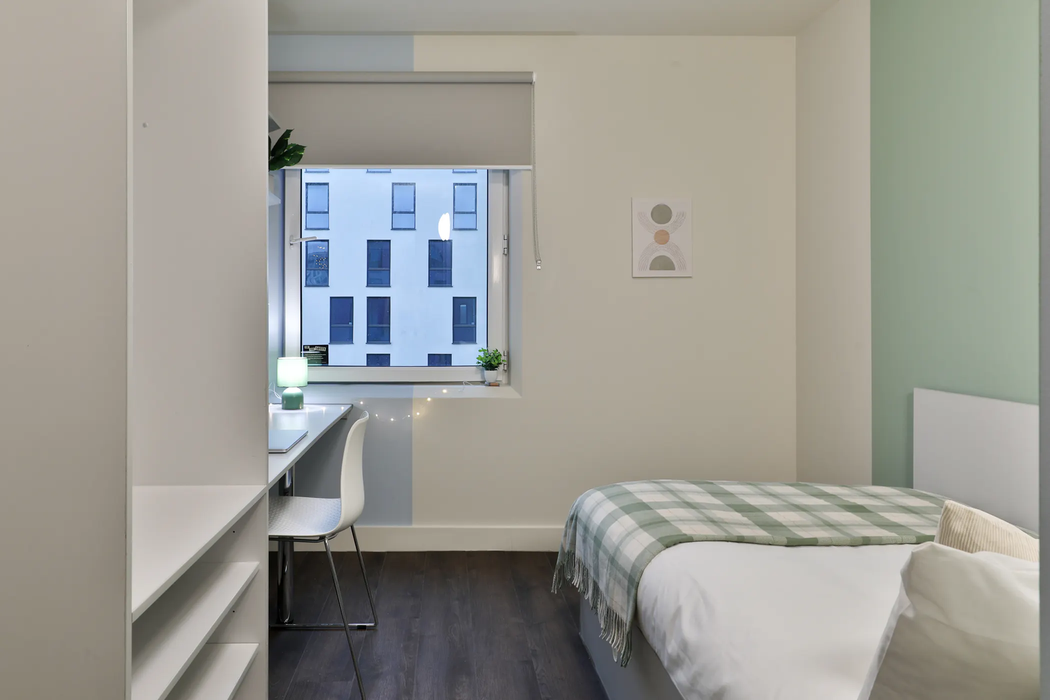 Bronze En-Suite