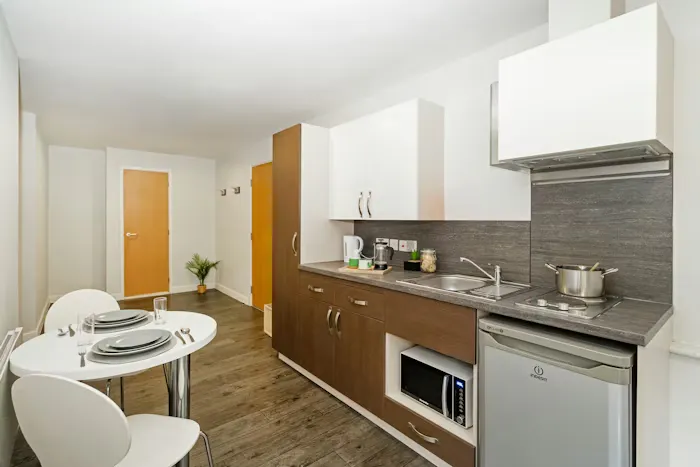 One Bedroom Apartment