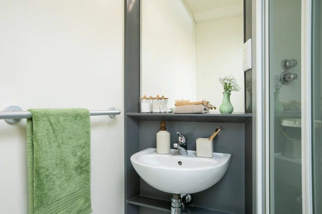 Ensuite Extra Large Standard Double