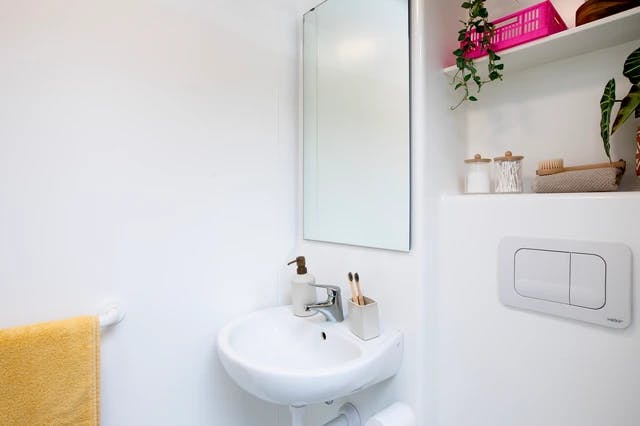 Studio Large Standard Double