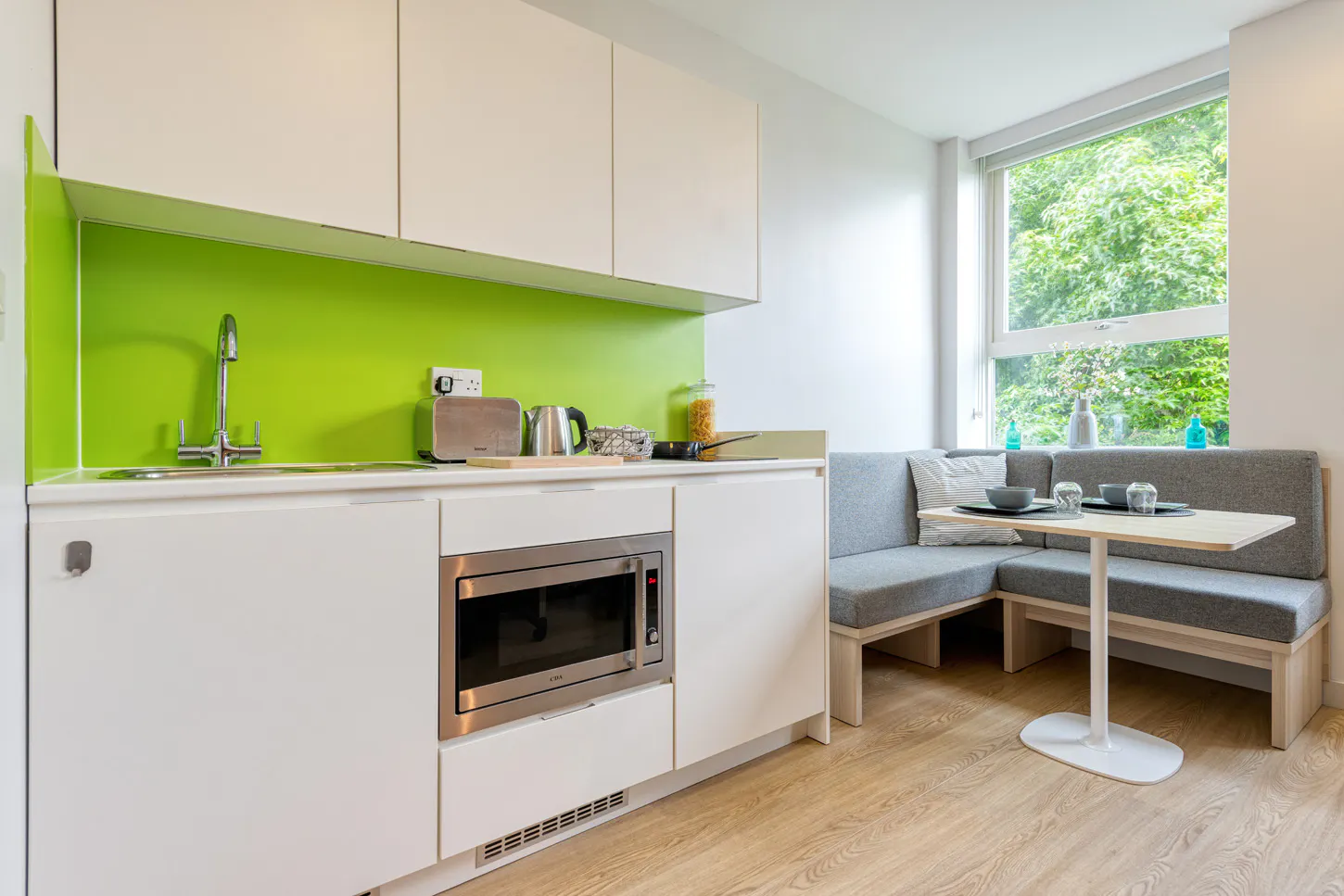 Luxury Plus Studio KITCHEN 2