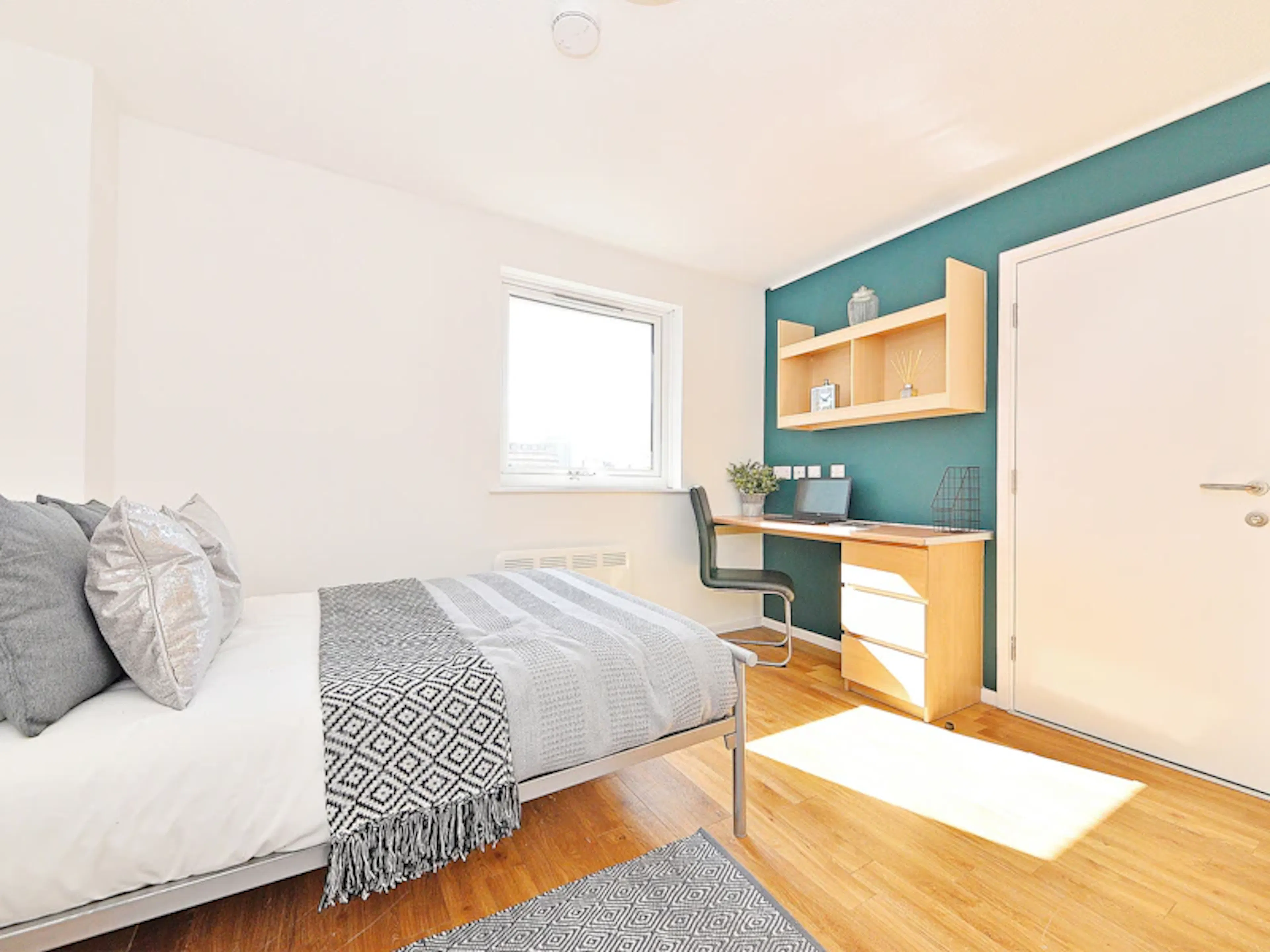 Platinum Ensuite ROOM 4