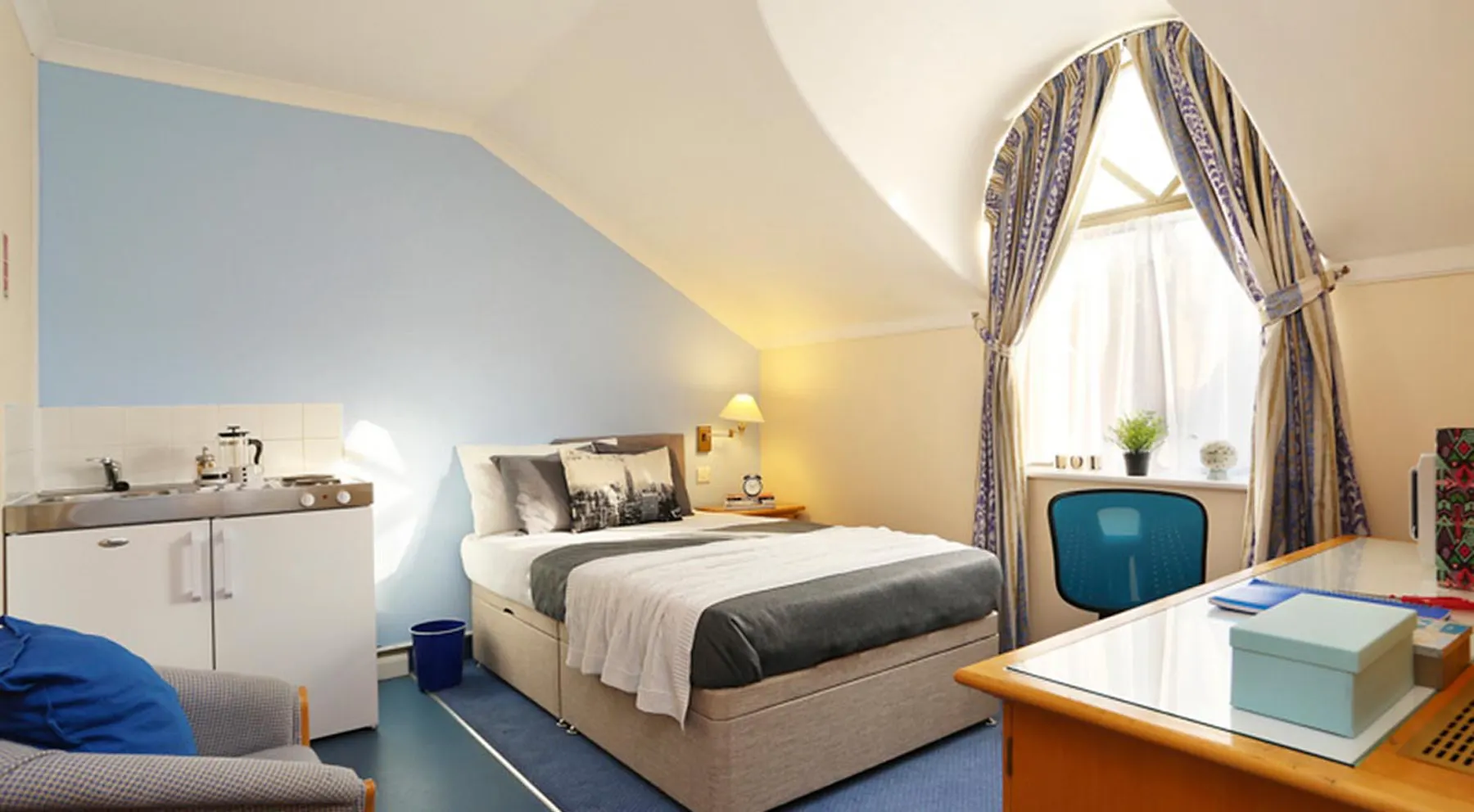 Premier Studio ROOM 1