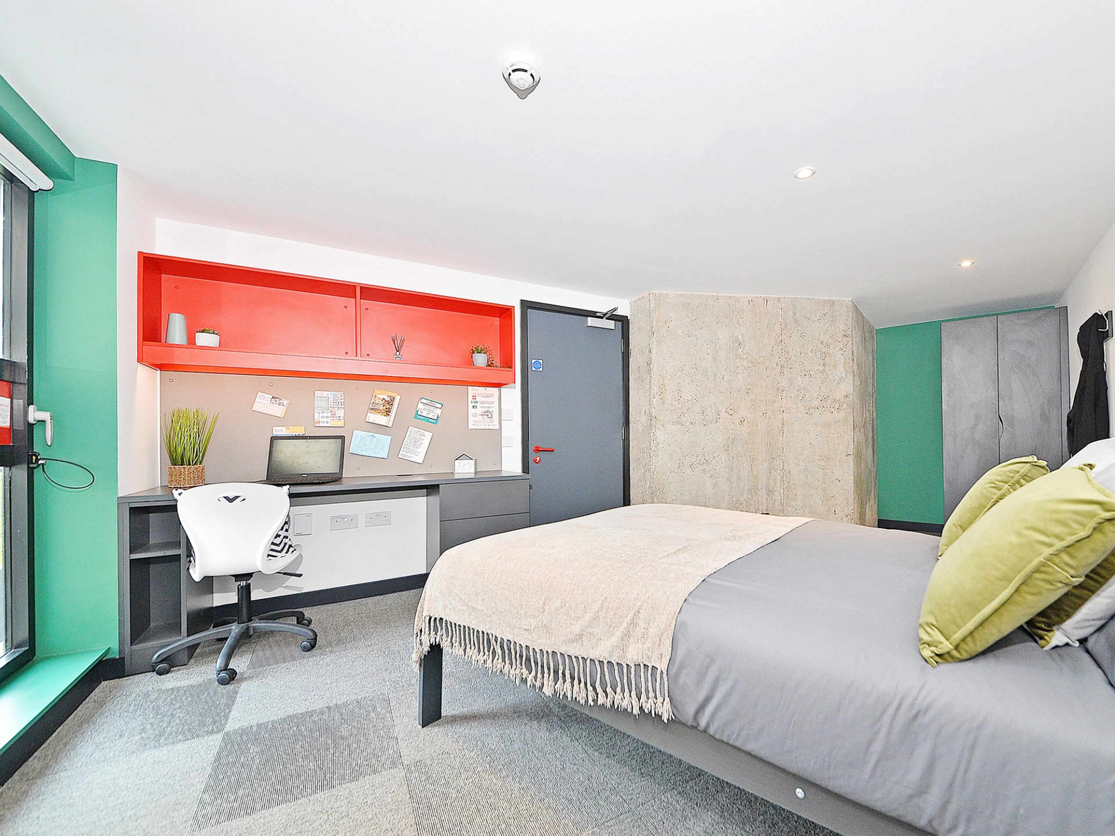 Premium 2 Bed ROOM 4