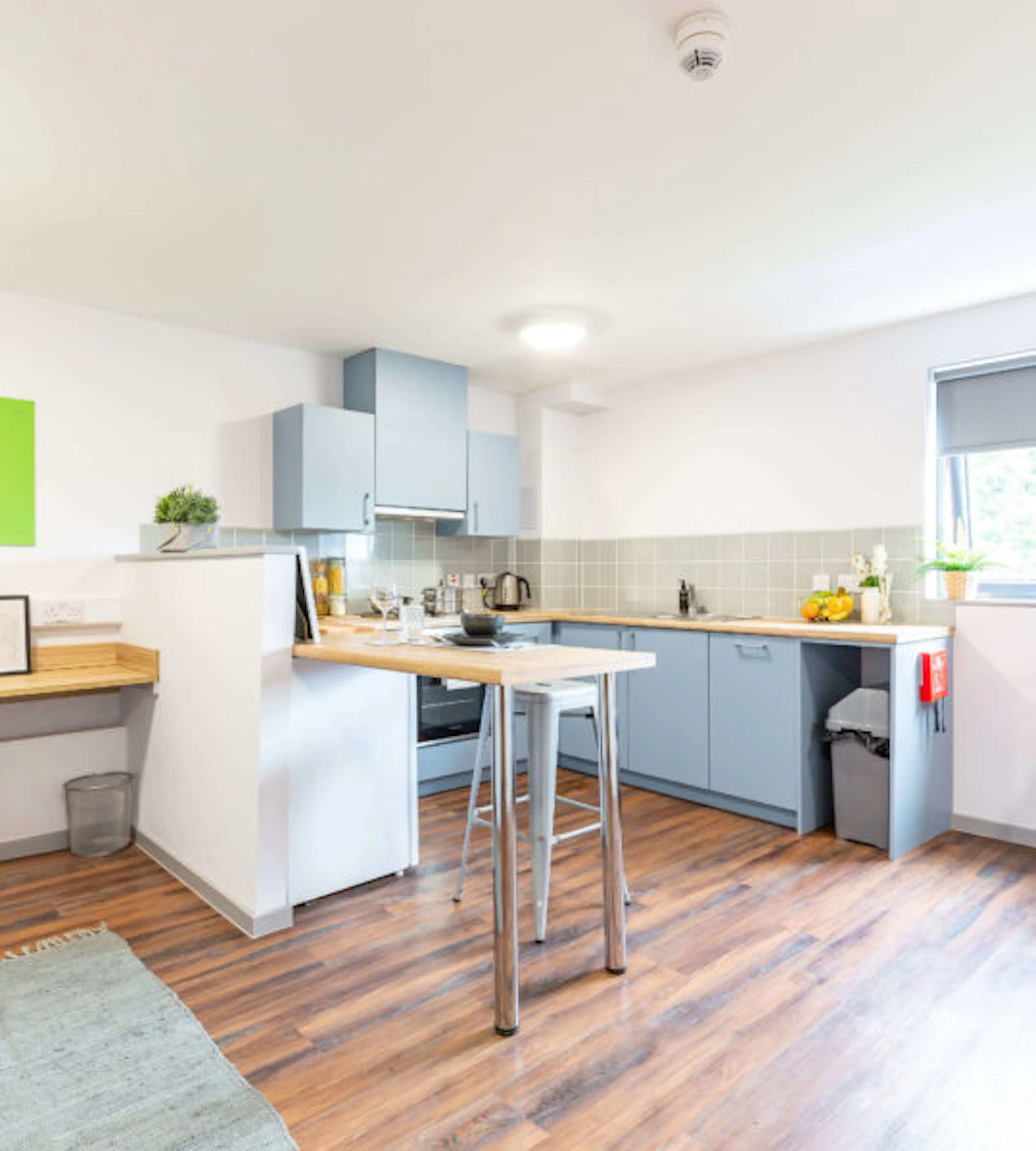 Deluxe Studio KITCHEN 4