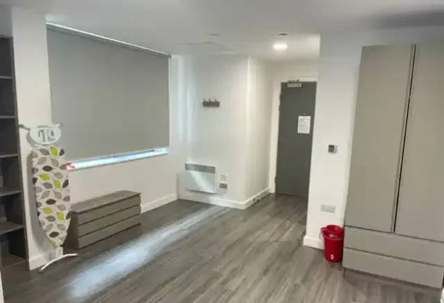 Prestige Studio room image 4