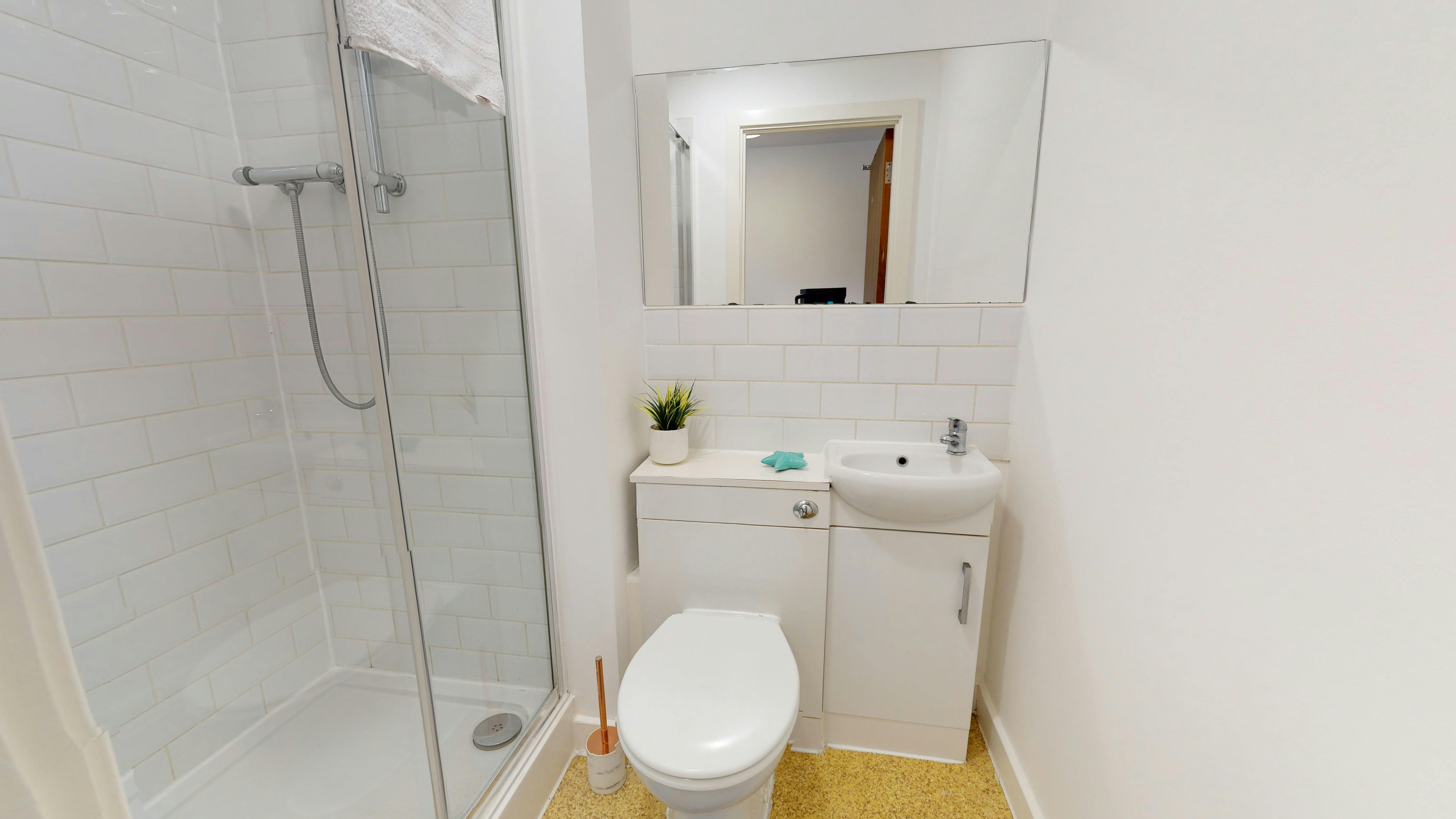 Standard Ensuite 
