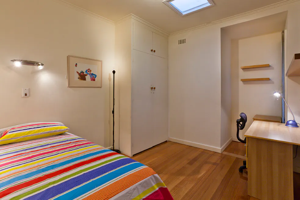 Extra Large Room ROOM 4