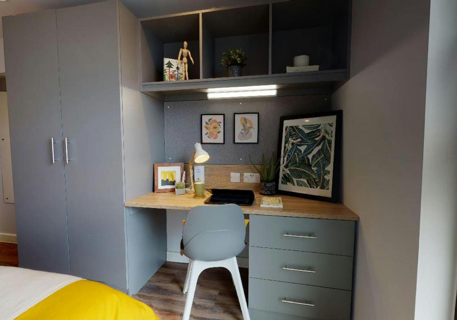 Penthouse En Suite Plus