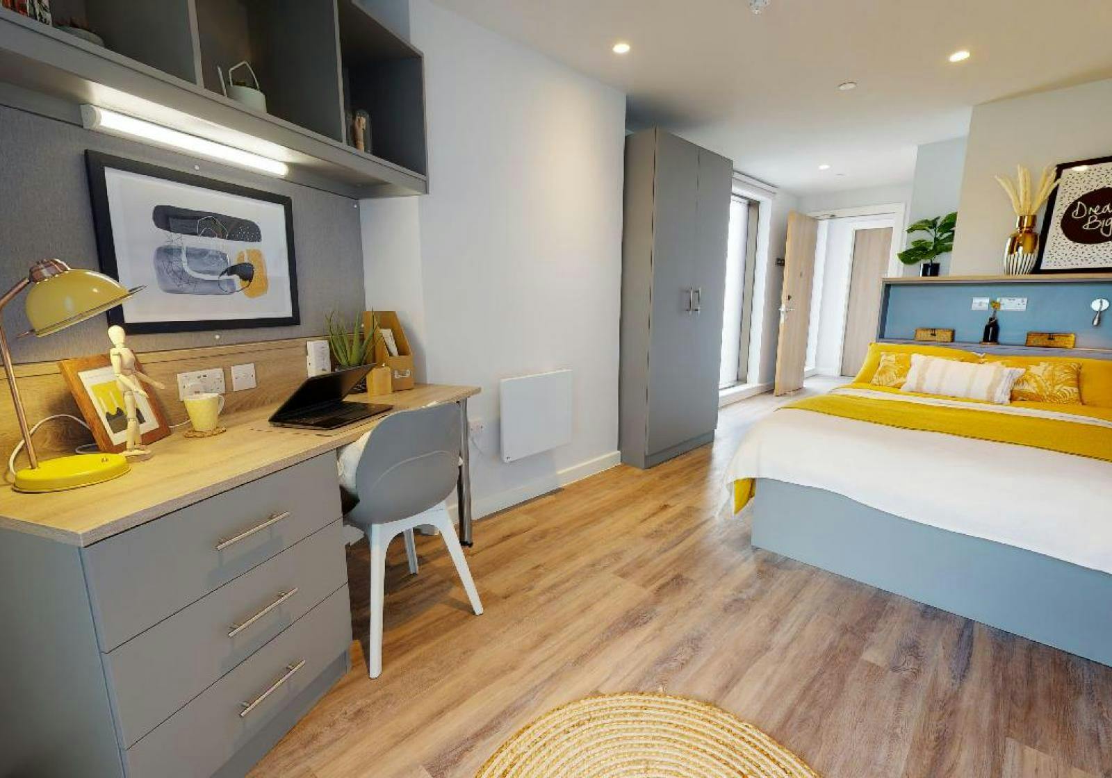 Platinum En Suite Premium