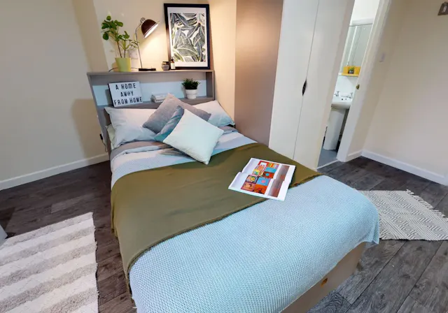 Platinum En Suite room image 1