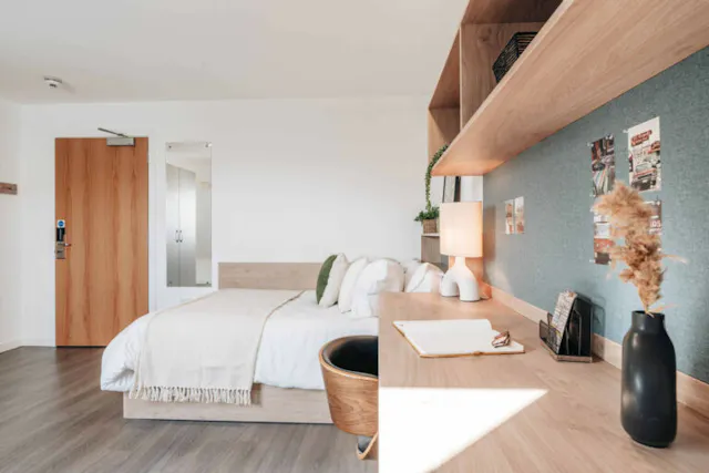 Platinum Ensuite room image 1