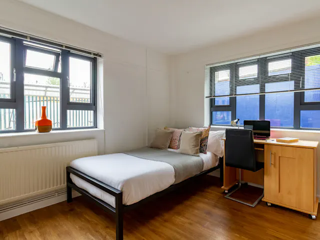 Platinum Ensuite room image 1