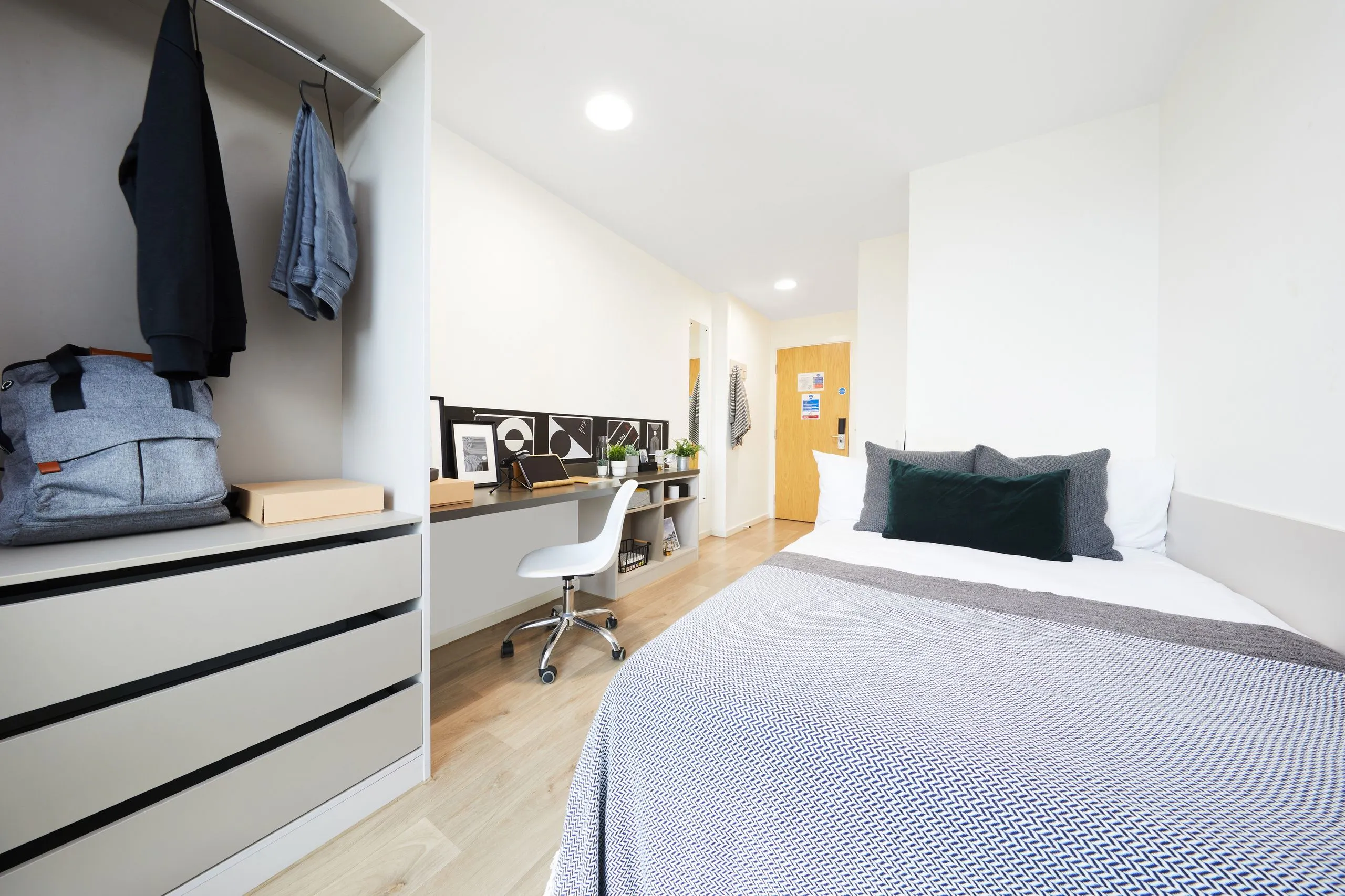 Platinum Ensuite