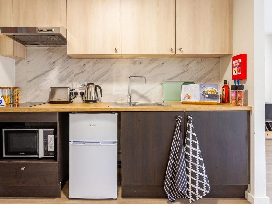 Platinum Studio River View