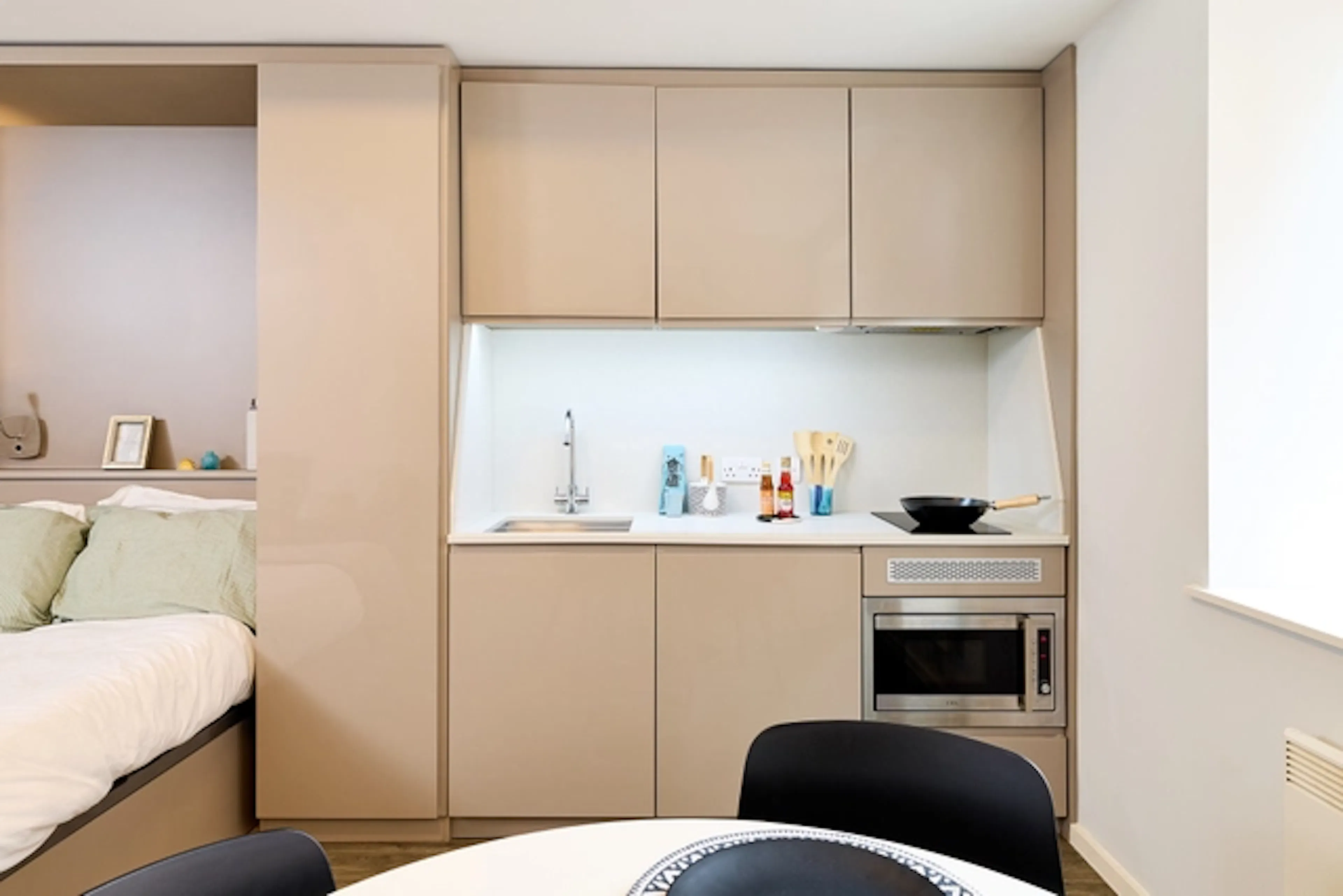 Platinum Studio ROOM 1