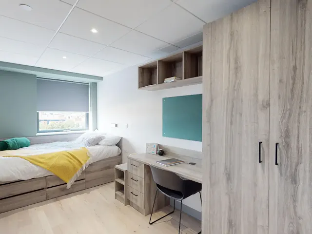 Platinum Studio room image 1