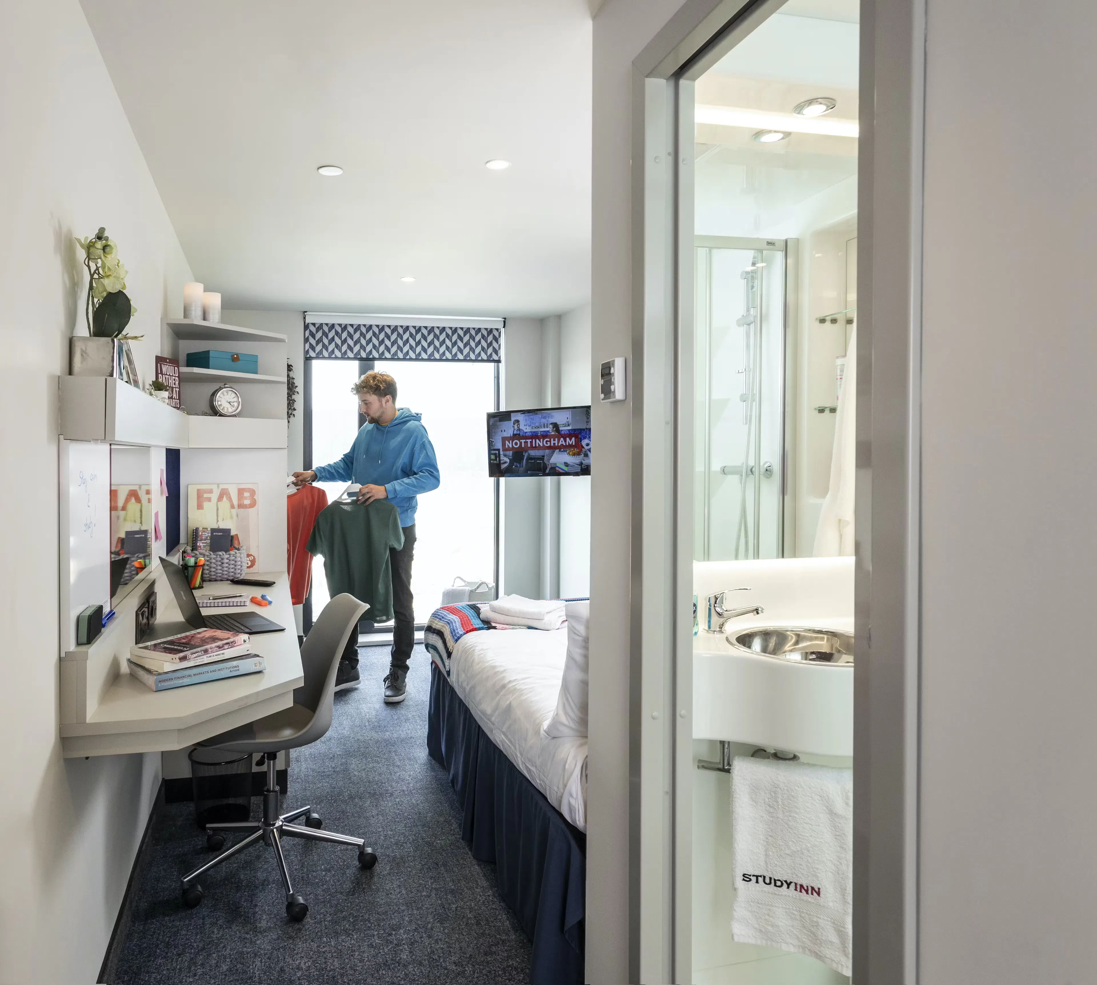 Ensuite Serviced Apartment - Platinum ROOM 2