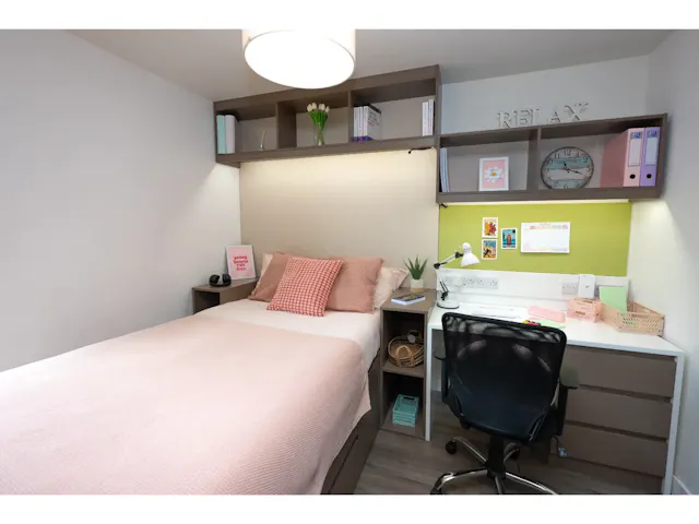 Platinum Ensuite room image 1