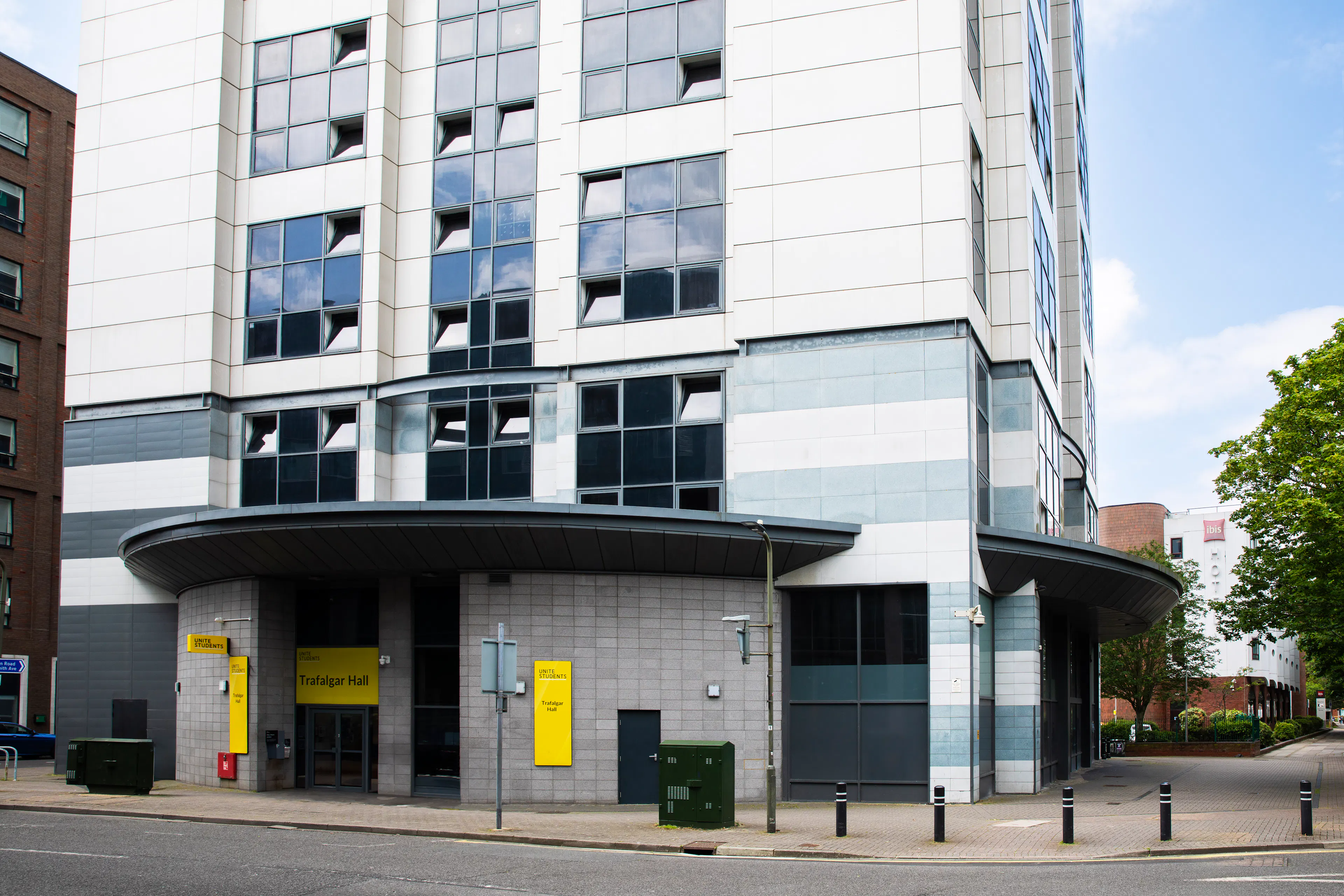 BUILDING BUILDING 4