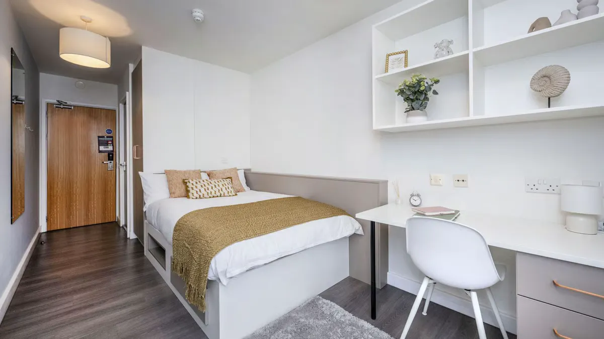 Premier Ensuite ROOM 4