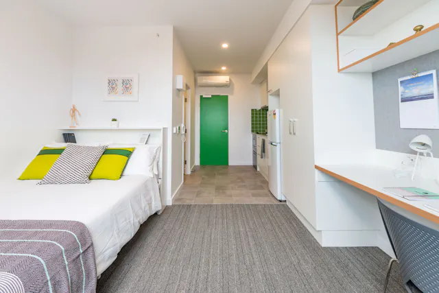 Premier Studio room image 1