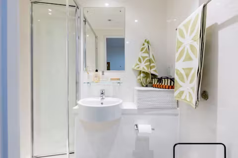 the-lantern-liverpool-BATHROOM