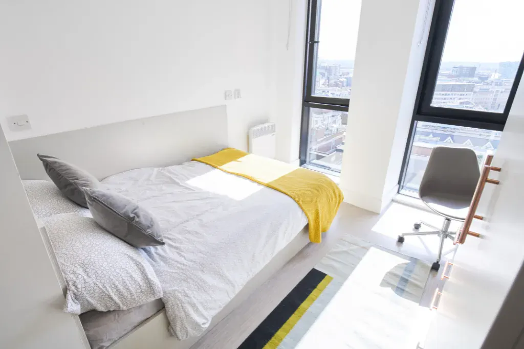 Premium En Suite City View ROOM 1