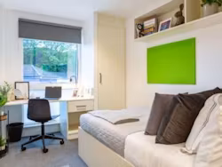 hollingbury-house-brighton-Premium Ensuite