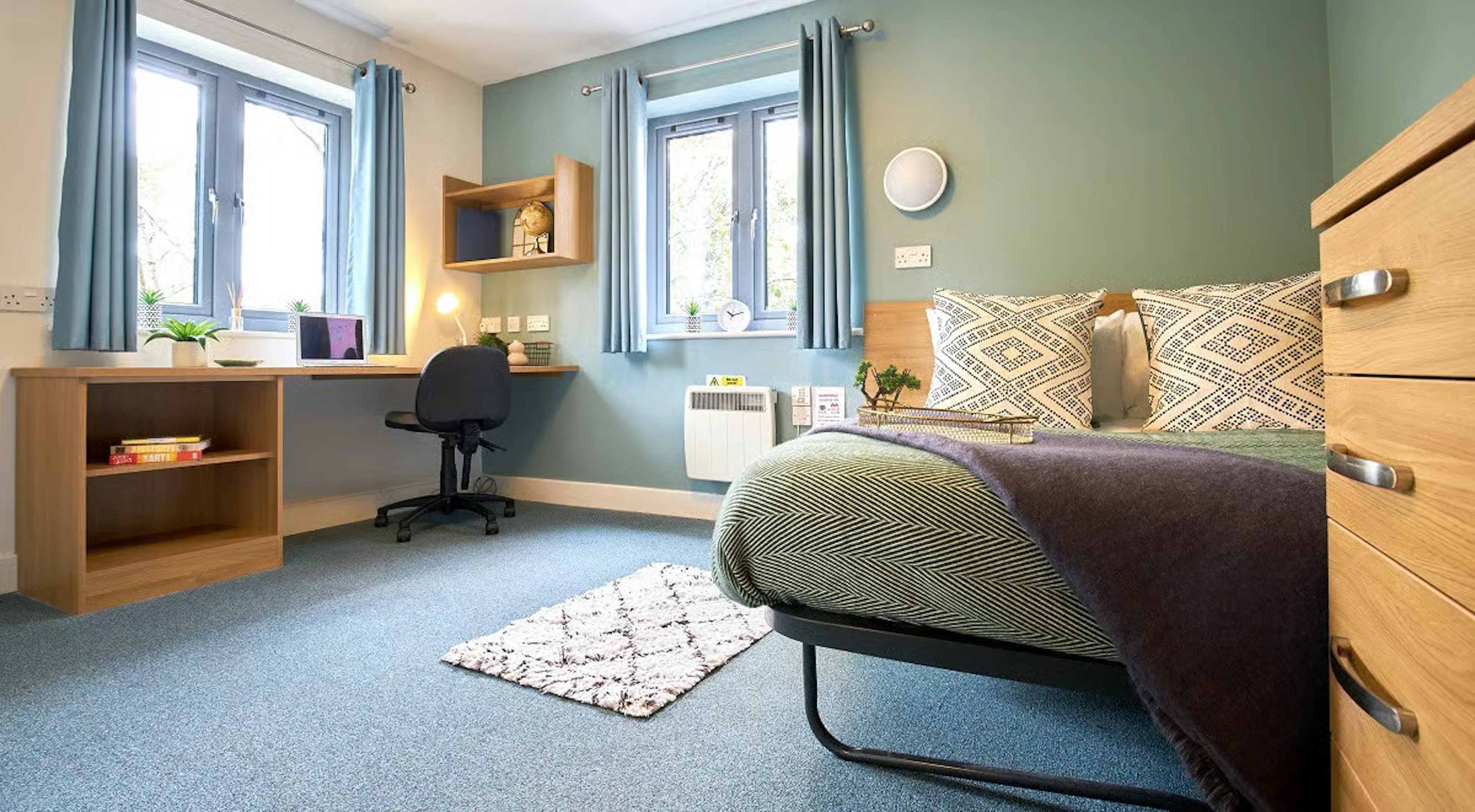 Premium Ensuite ROOM 1