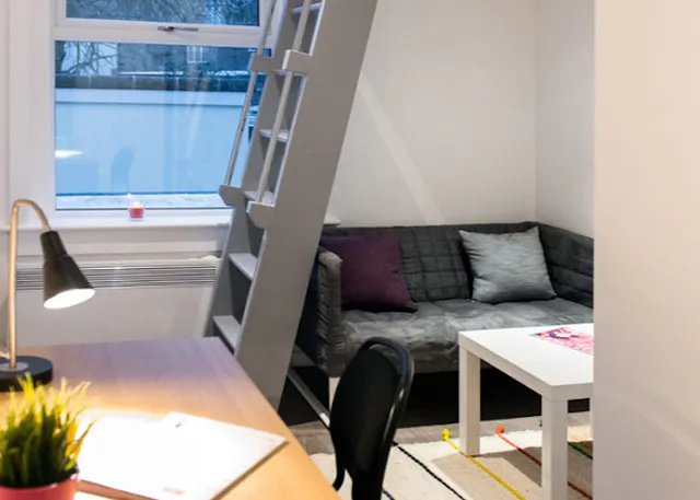 Premium En-suite room image 2